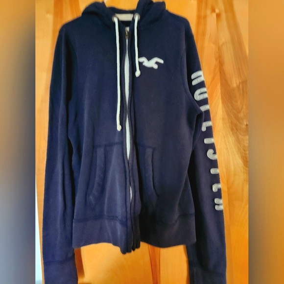 Men's Hollister Full-Zip Sweatshirt - Picture 4 of 4